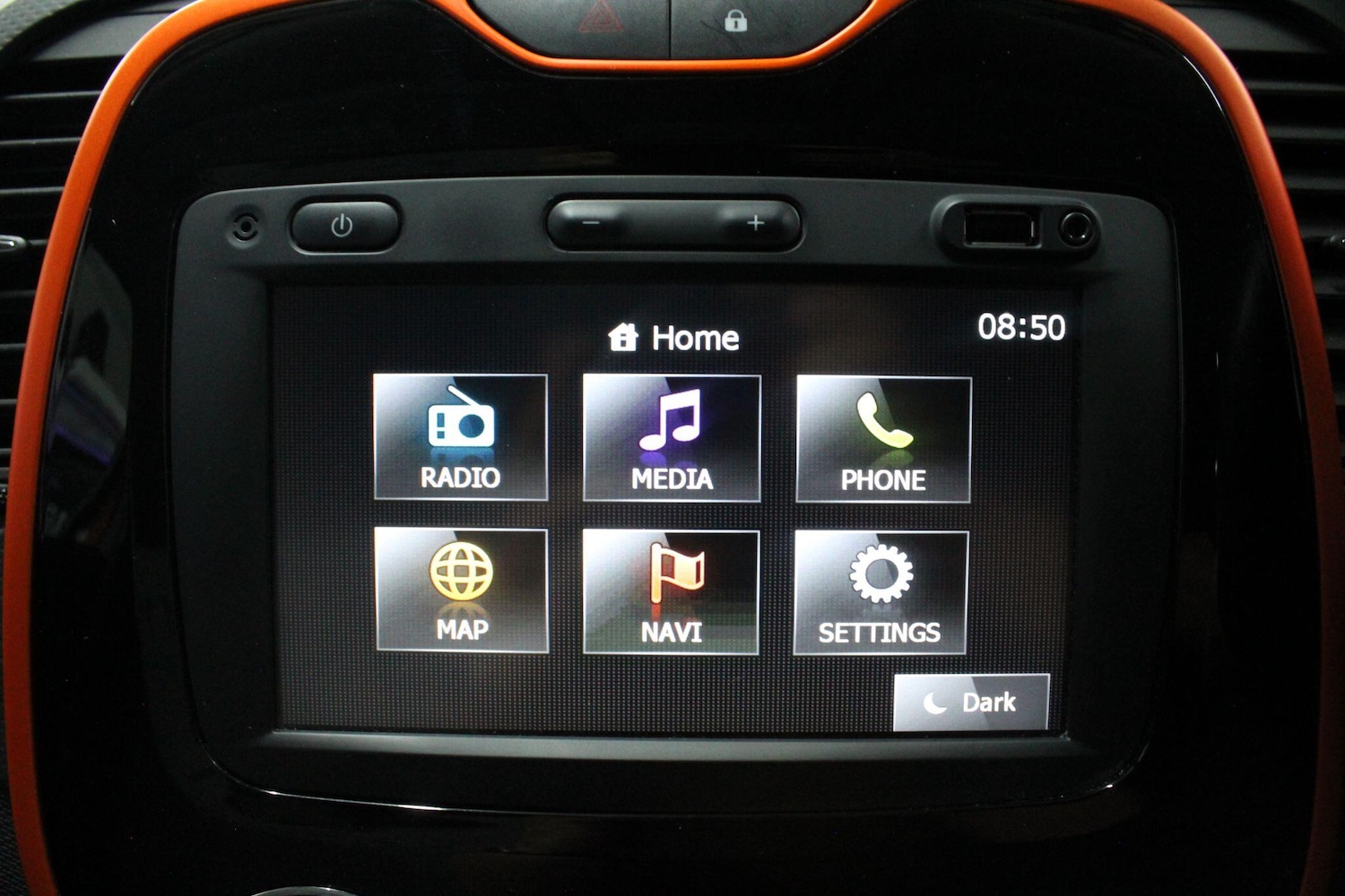 Used Renault Captur 2014 for sale - 77057399: Photo 25