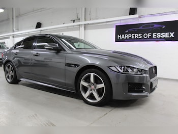 Used Jaguar XE 2017 for sale - 77670480: Photo