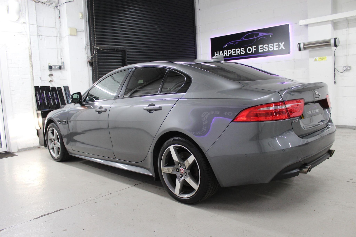 Used Jaguar XE 2017 for sale - 77670480: Photo 6