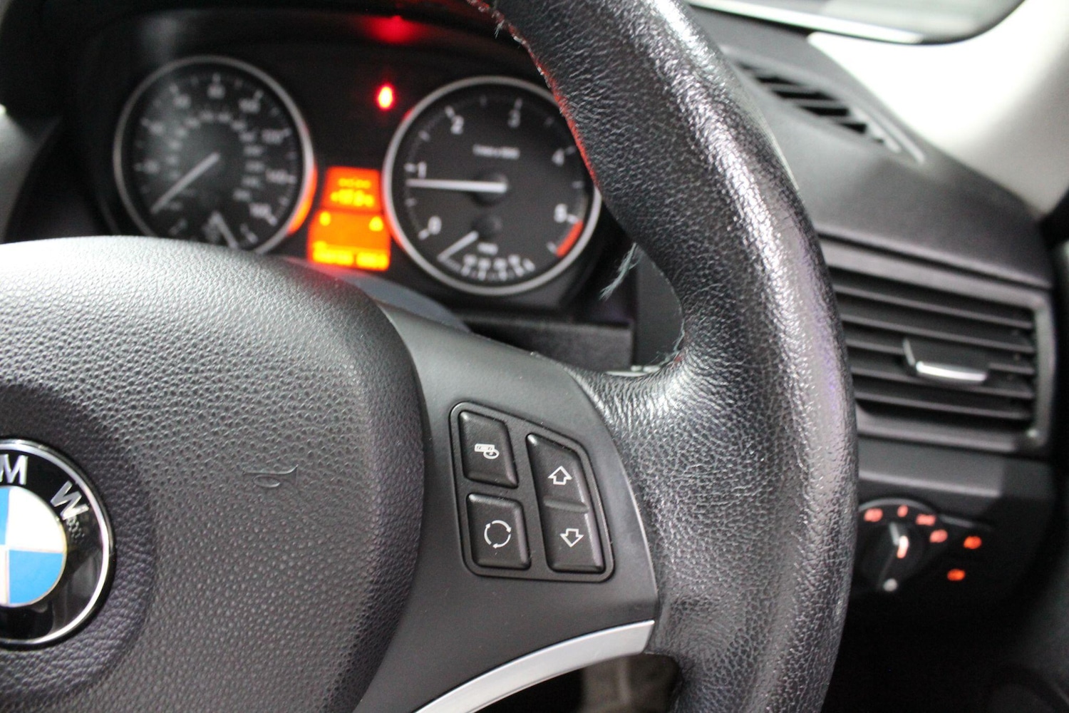 Used BMW X1 2011 for sale - 75965531: Photo 33