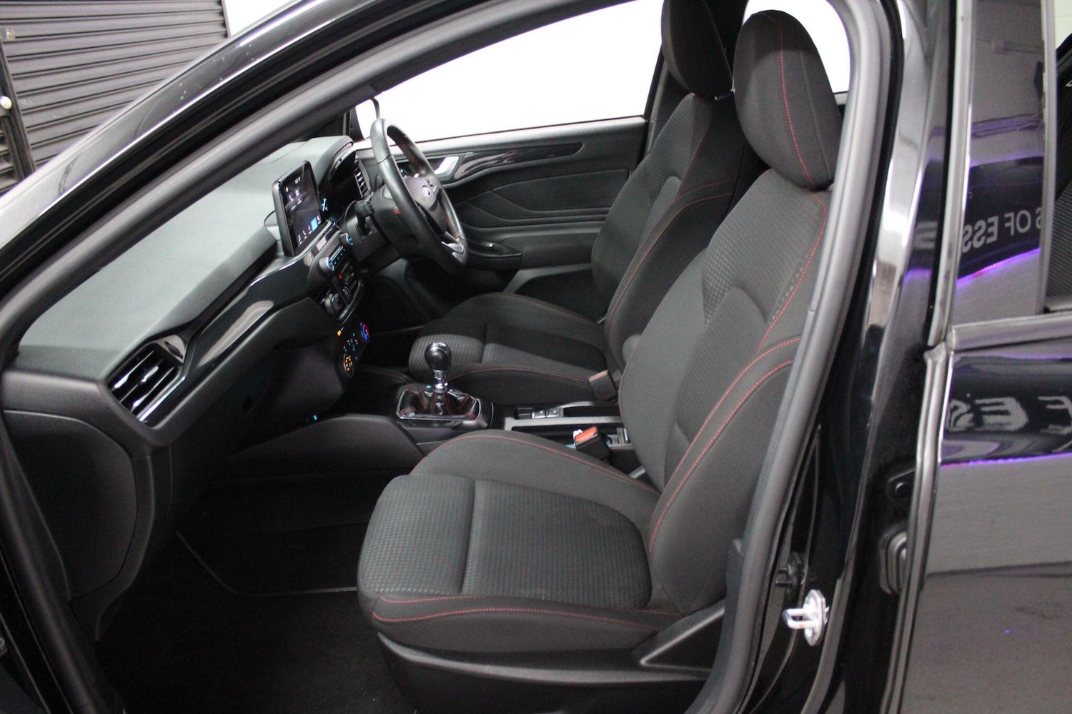 Used Ford Focus for sale - 76824976: Photo 12