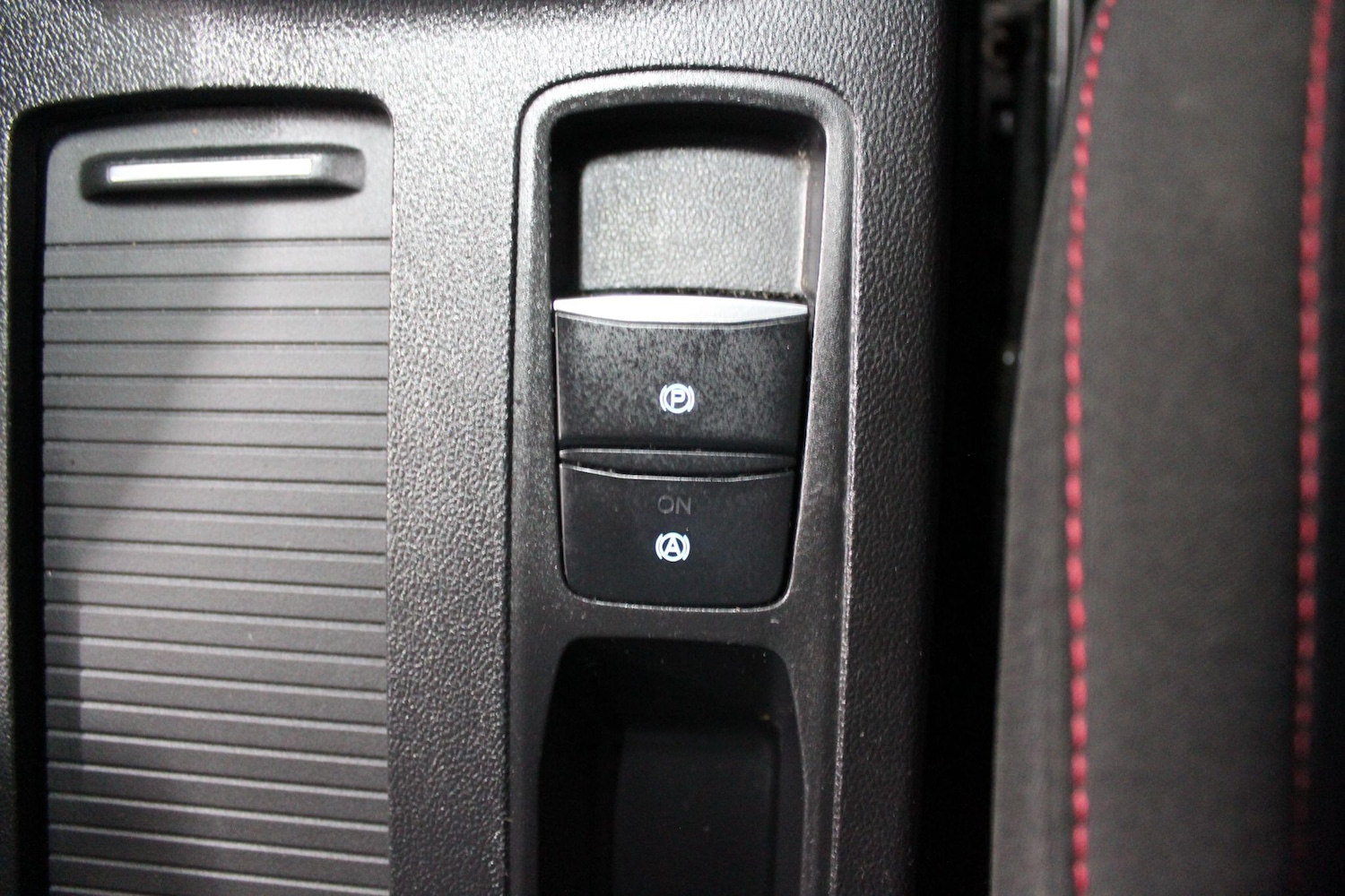 Used Ford Focus for sale - 76824976: Photo 37