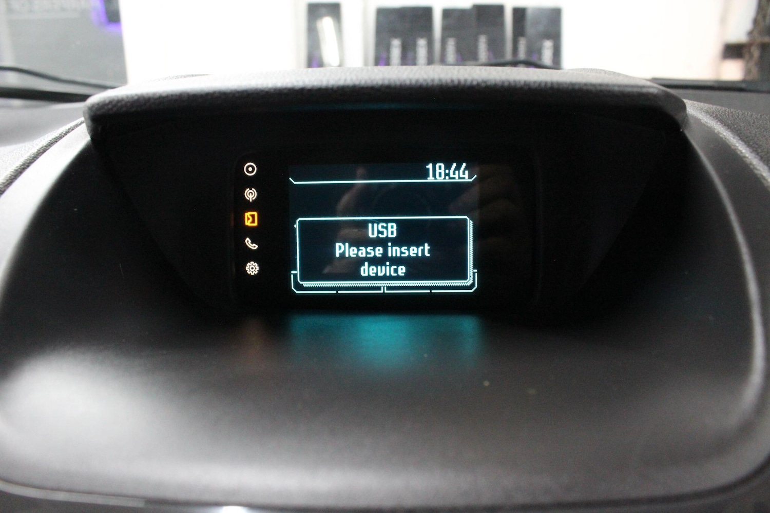 Used Ford Ecosport 2015 for sale - 76349275: Photo 25