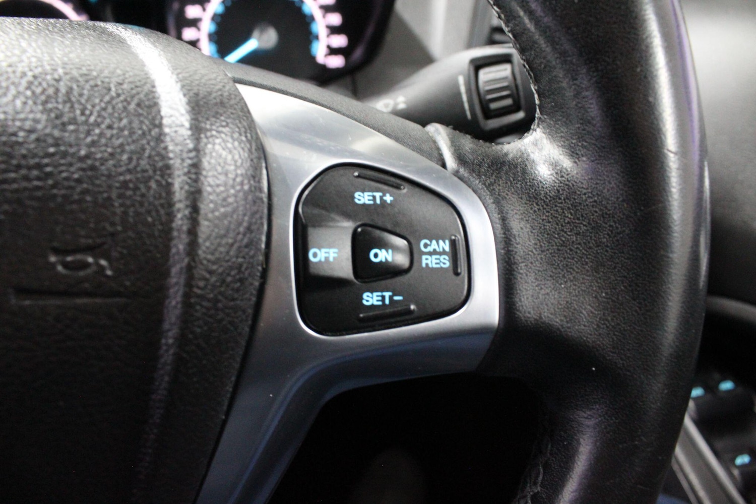 Used Ford Ecosport 2015 for sale - 76349275: Photo 32