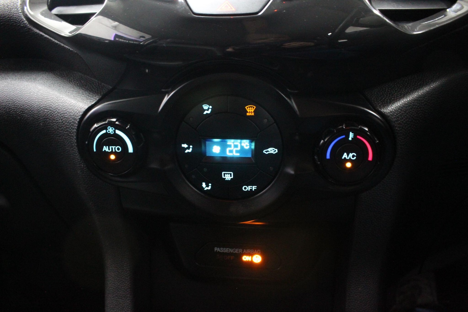 Used Ford Ecosport 2015 for sale - 76349275: Photo 38