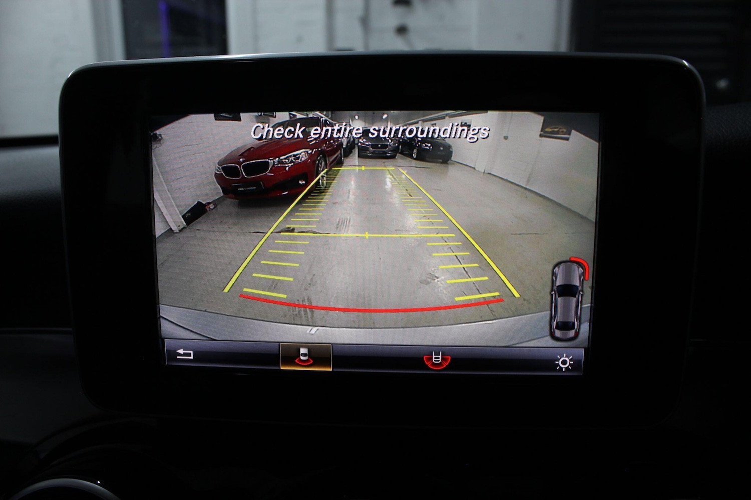 Used Mercedes-Benz C Class 2015 for sale - 76399147: Photo 32