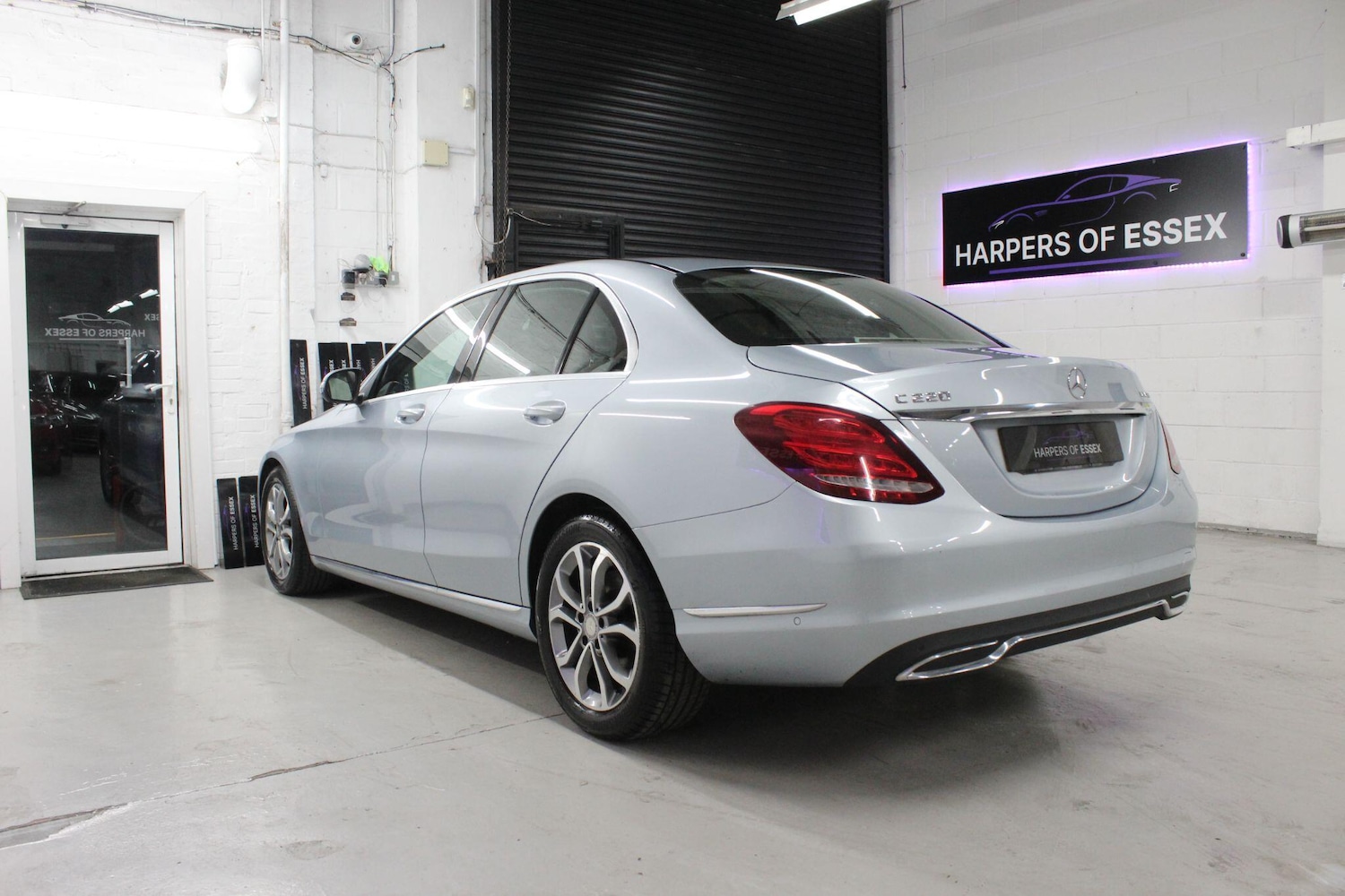 Used Mercedes-Benz C Class 2015 for sale - 76399147: Photo 4