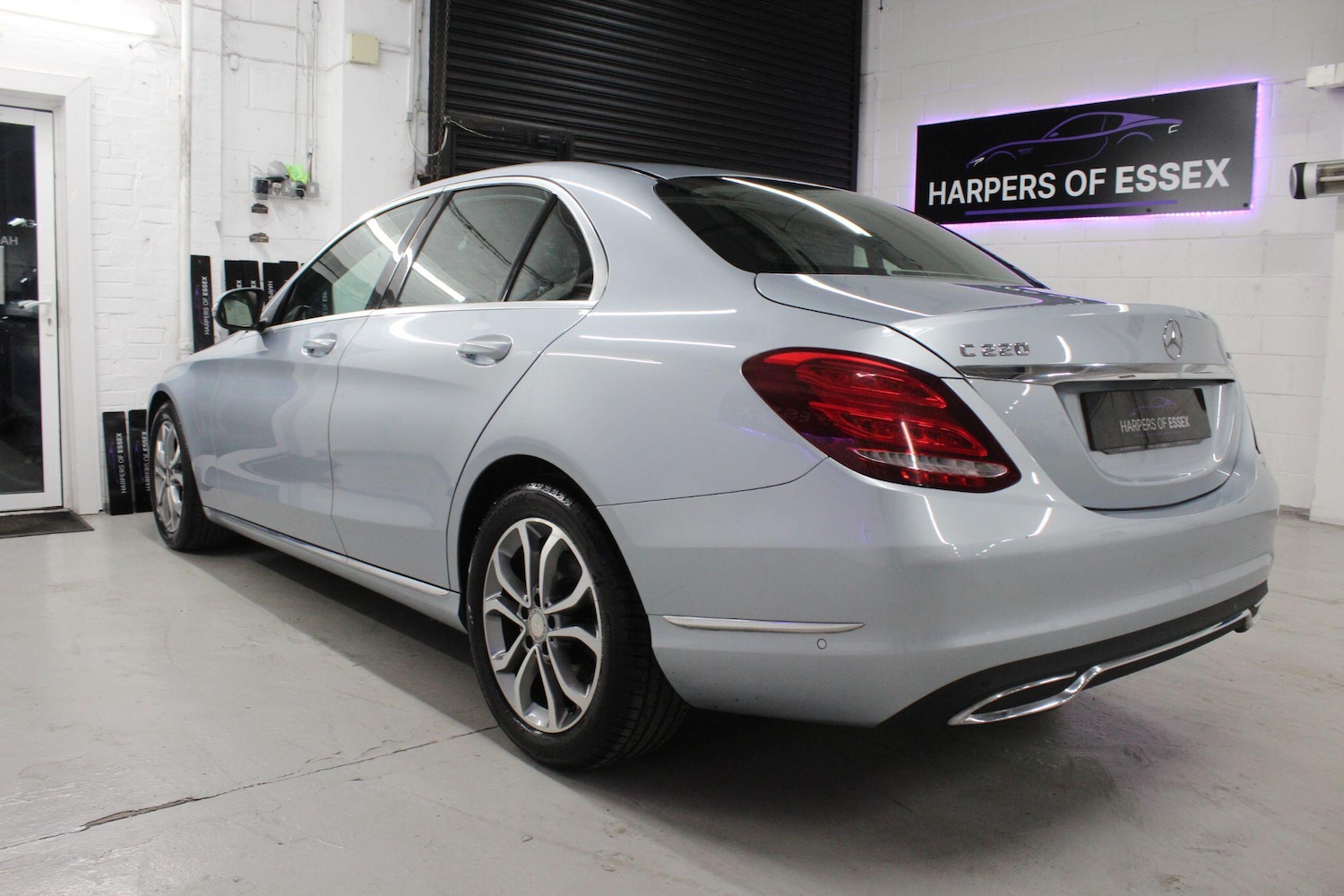 Used Mercedes-Benz C Class 2015 for sale - 76399147: Photo 8
