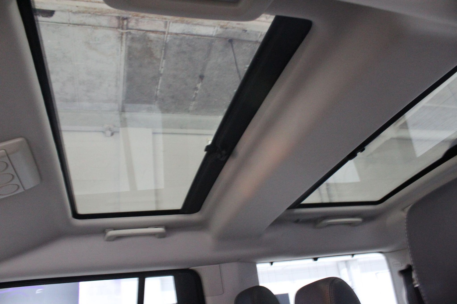 Used Land Rover Discovery 4 2010 for sale - 75539999: Photo 35