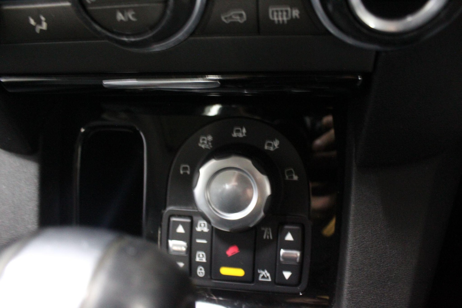 Used Land Rover Discovery 4 2010 for sale - 75539999: Photo 45