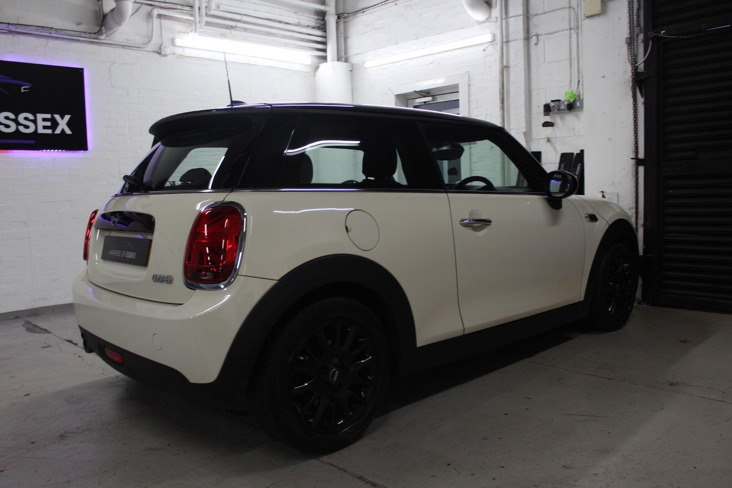 Used MINI Hatch 2018 for sale - 76899706: Photo 10