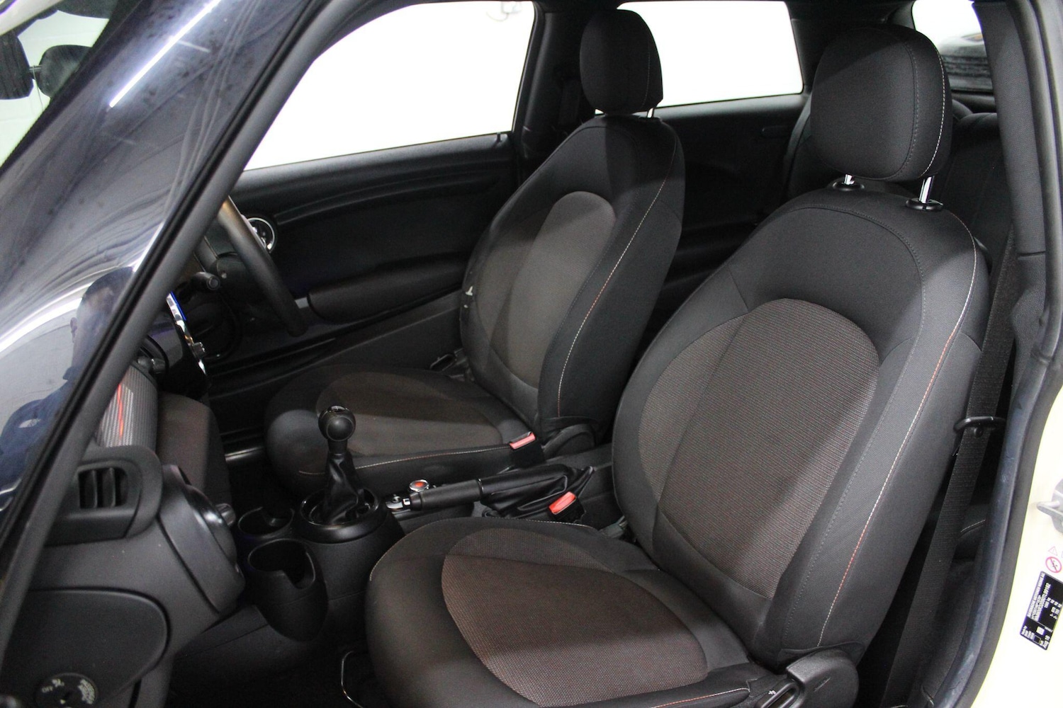 Used MINI Hatch 2018 for sale - 76899706: Photo 14