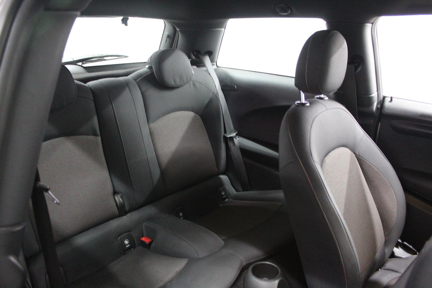 Used MINI Hatch 2018 for sale - 76899706: Photo 16