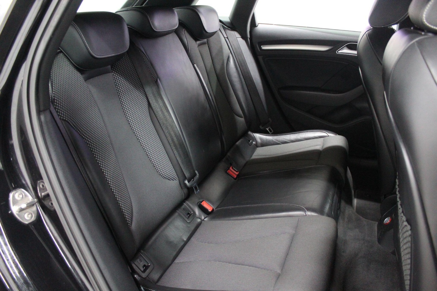 Used Audi A3 2014 for sale - 77658836: Photo 16