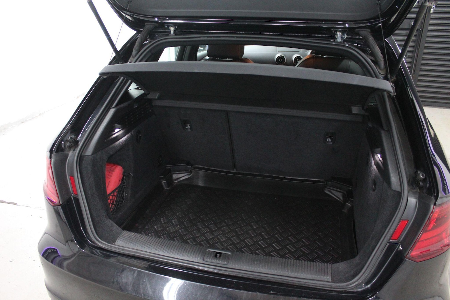 Used Audi A3 2014 for sale - 77658836: Photo 21