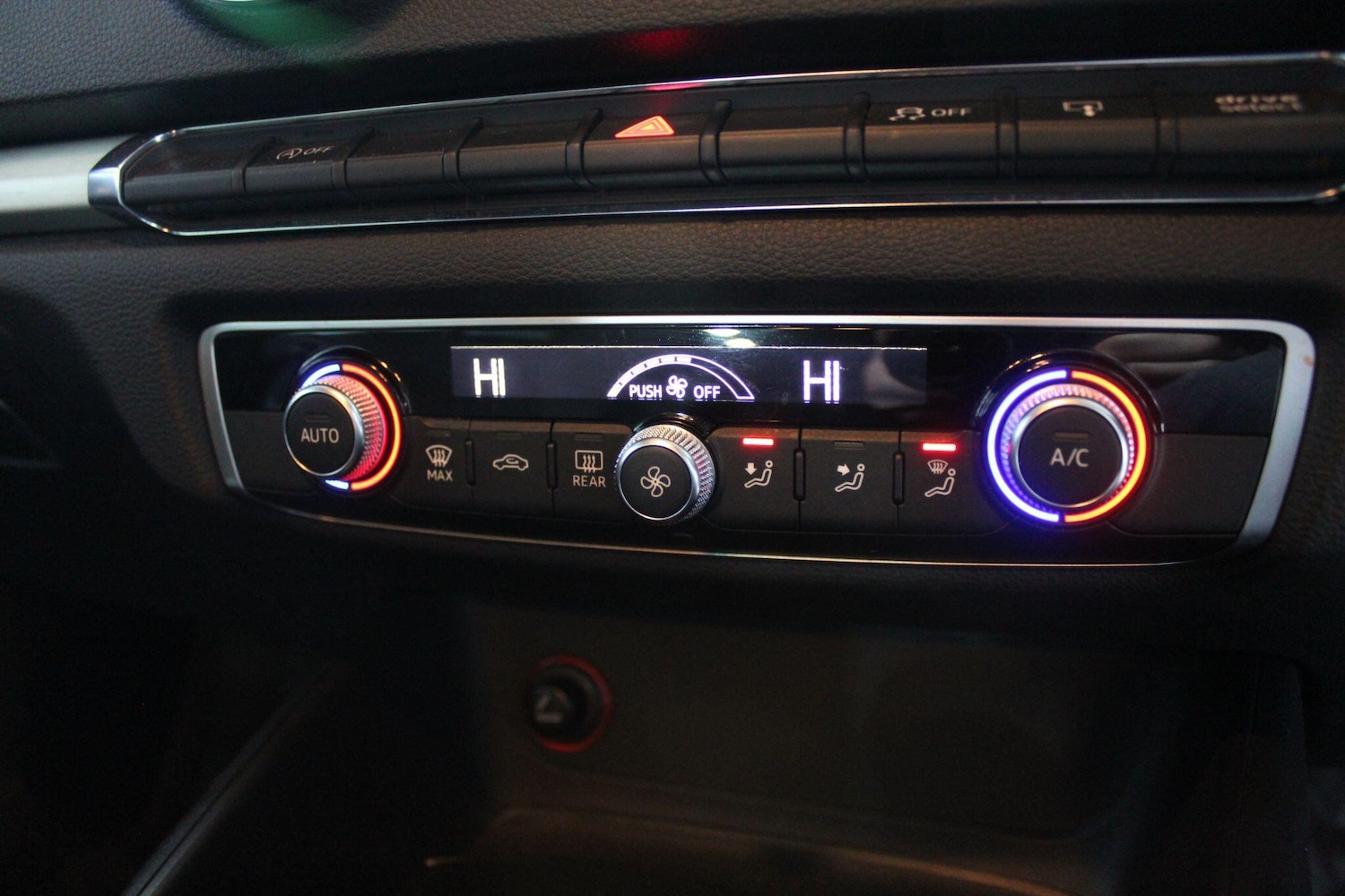 Used Audi A3 2014 for sale - 77658836: Photo 33