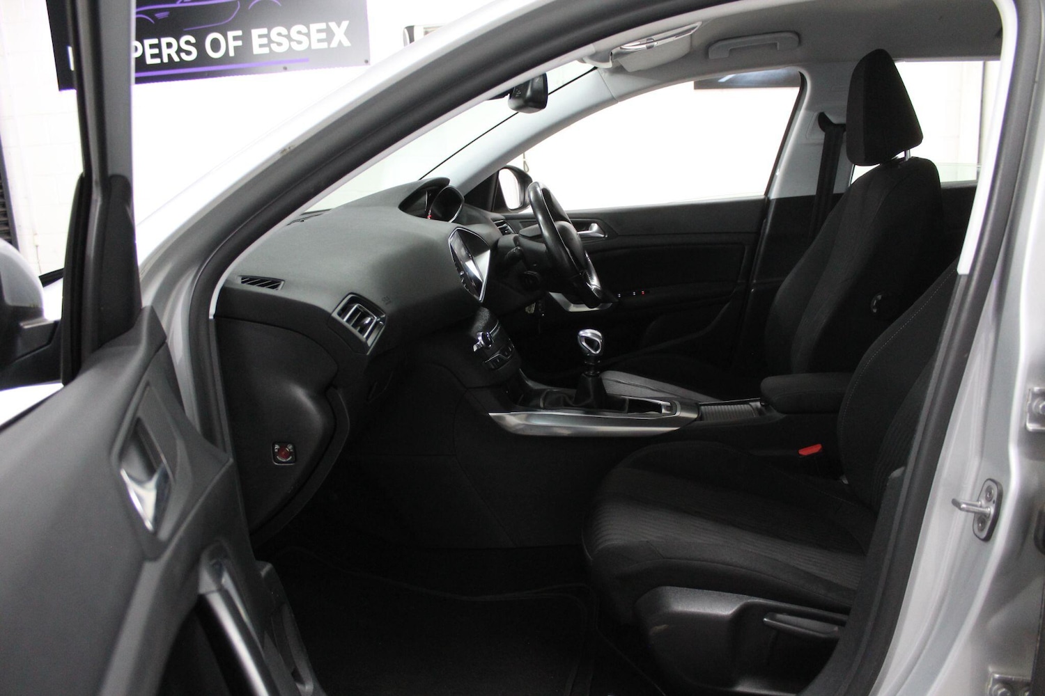 Used Peugeot 308 2014 for sale - 77769027: Photo 13