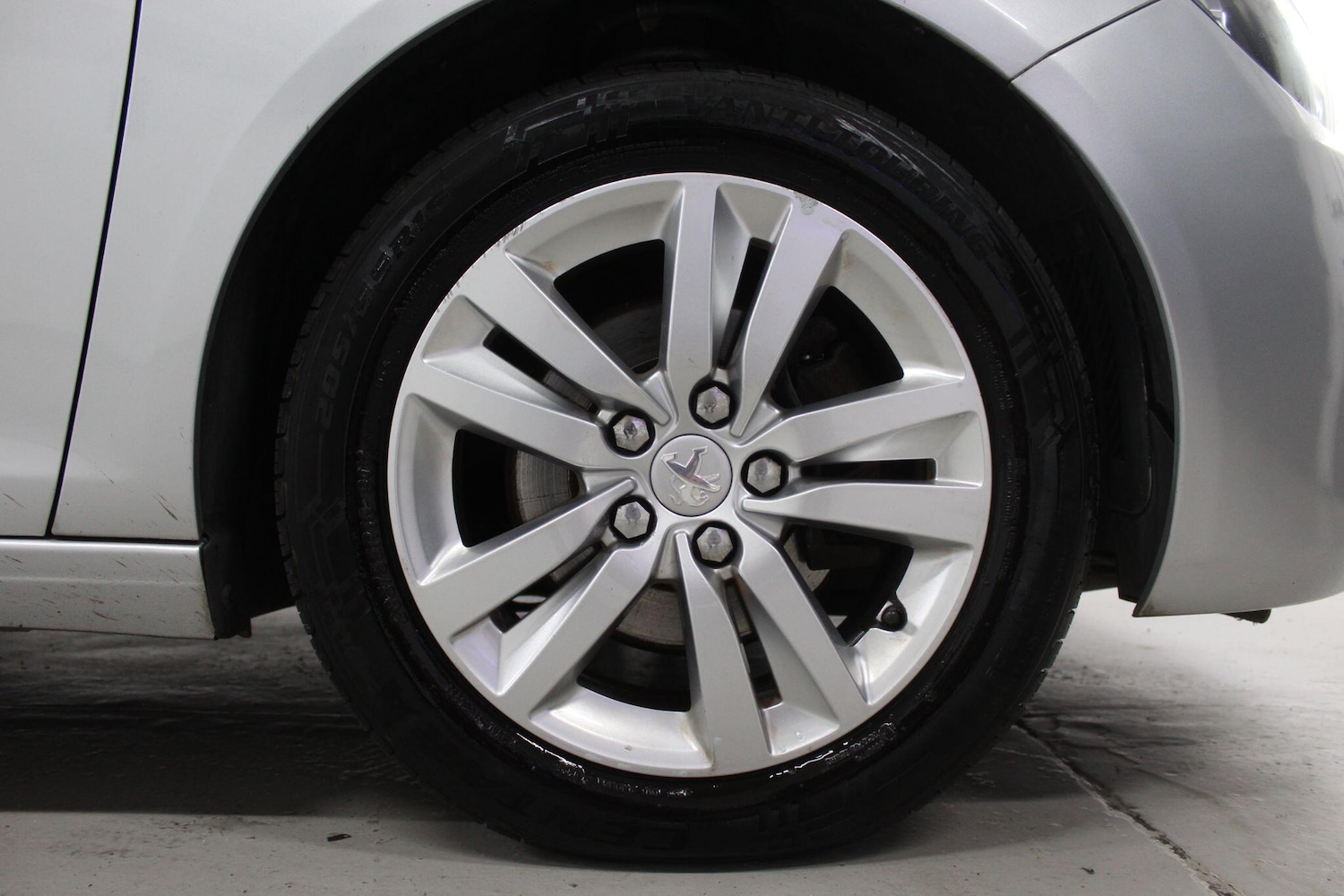 Used Peugeot 308 2014 for sale - 77769027: Photo 23