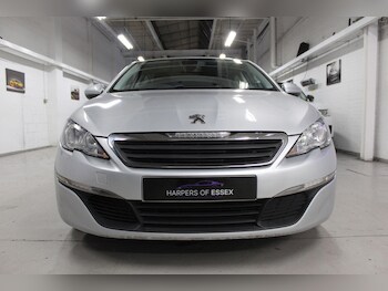 Used Peugeot 308 2014 for sale - 77769027: Photo