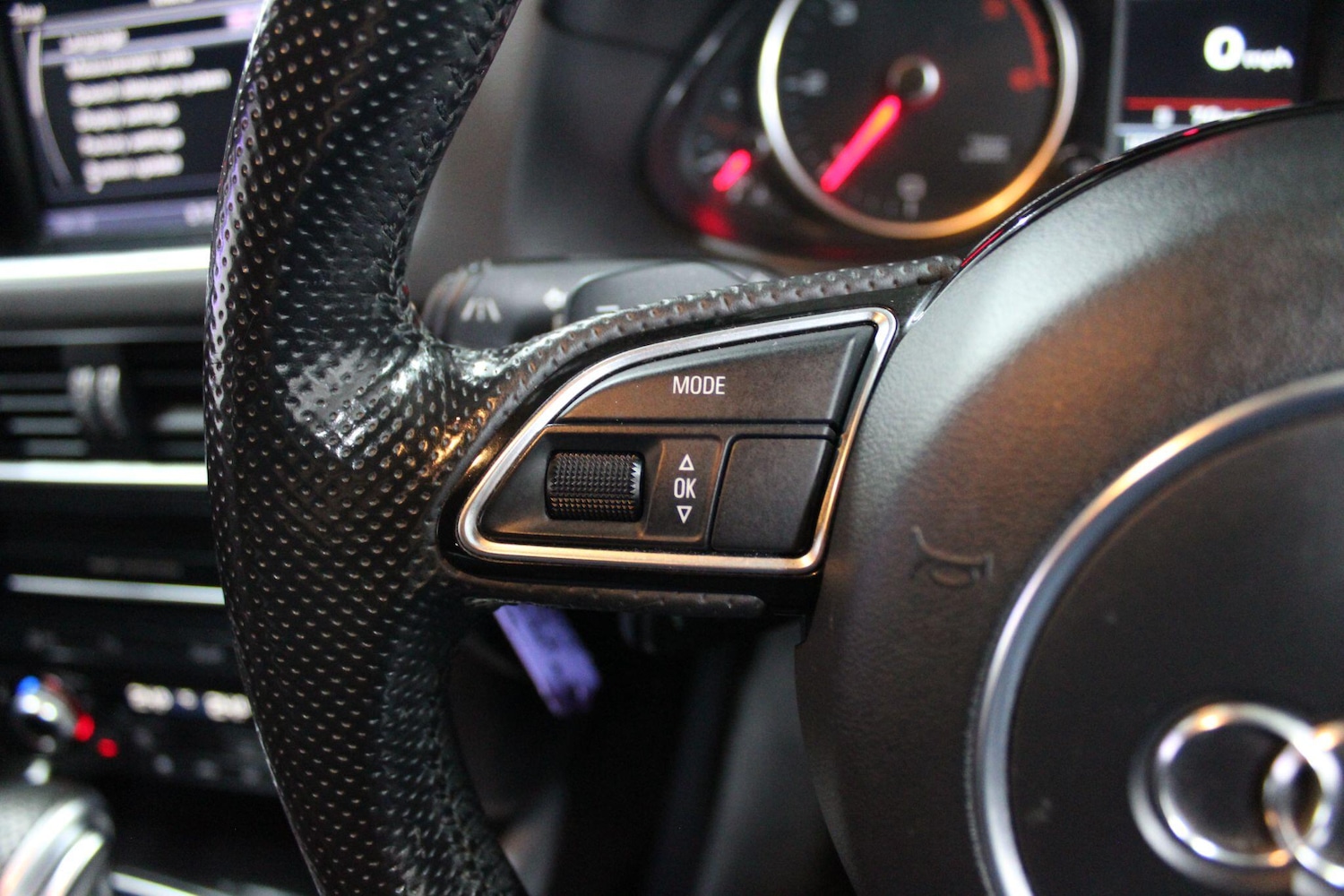 Used Audi Q5 2013 for sale - 76824903: Photo 36