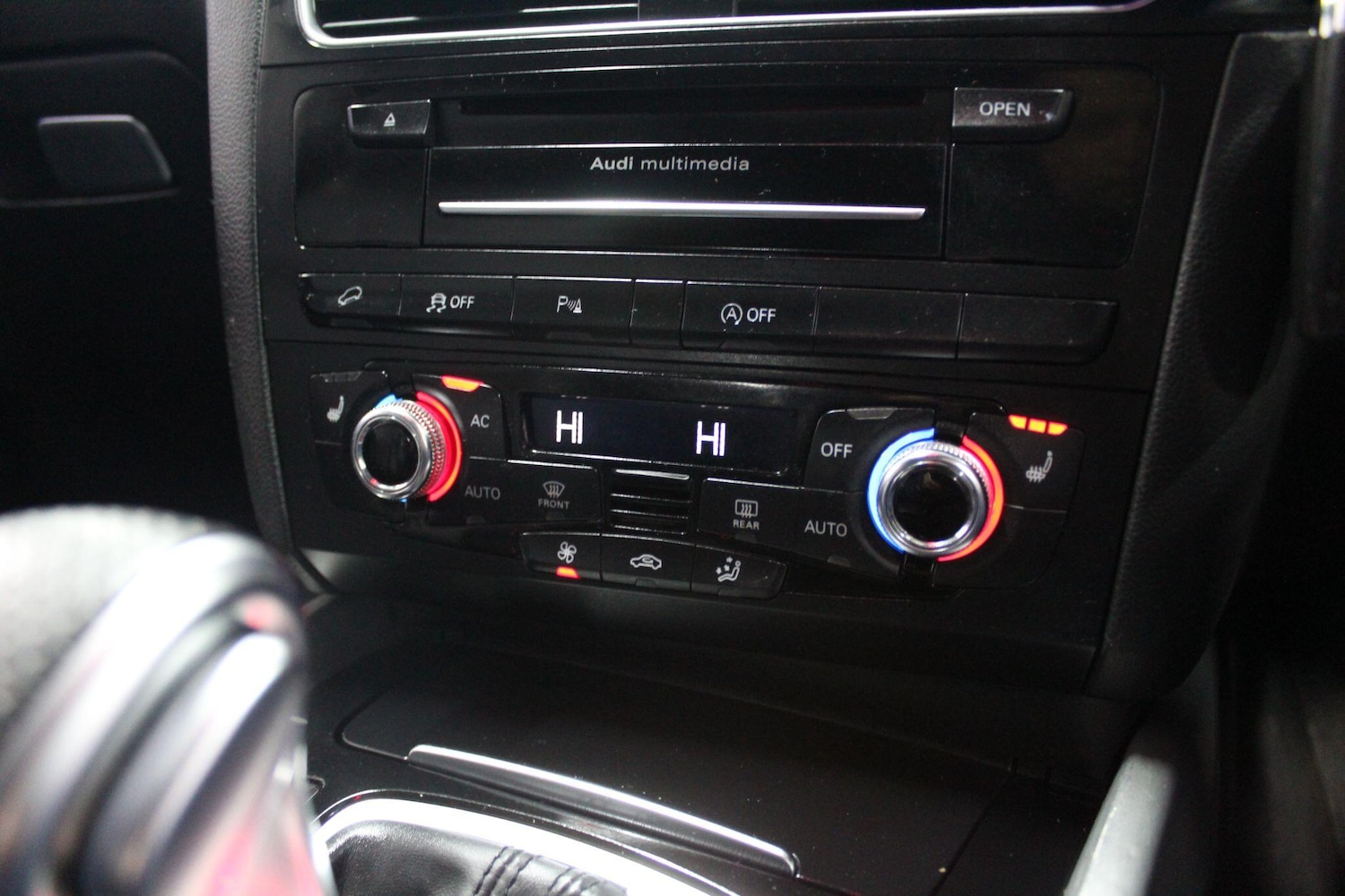 Used Audi Q5 2013 for sale - 76824903: Photo 41