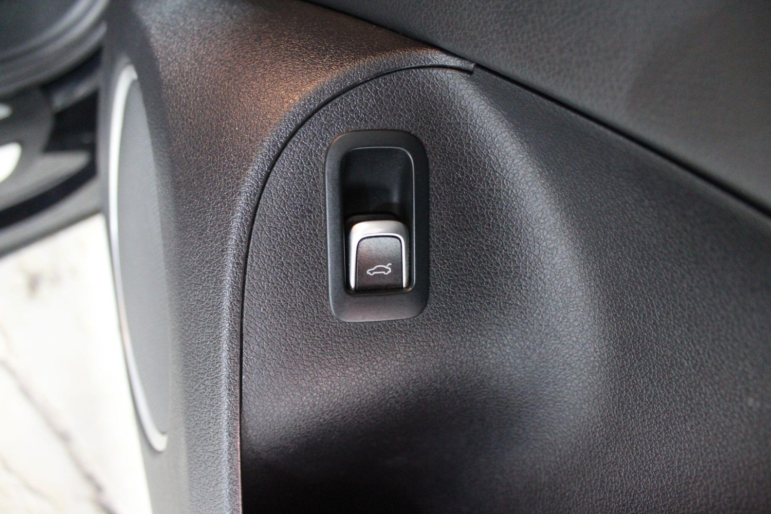 Used Audi Q5 2013 for sale - 76824903: Photo 46