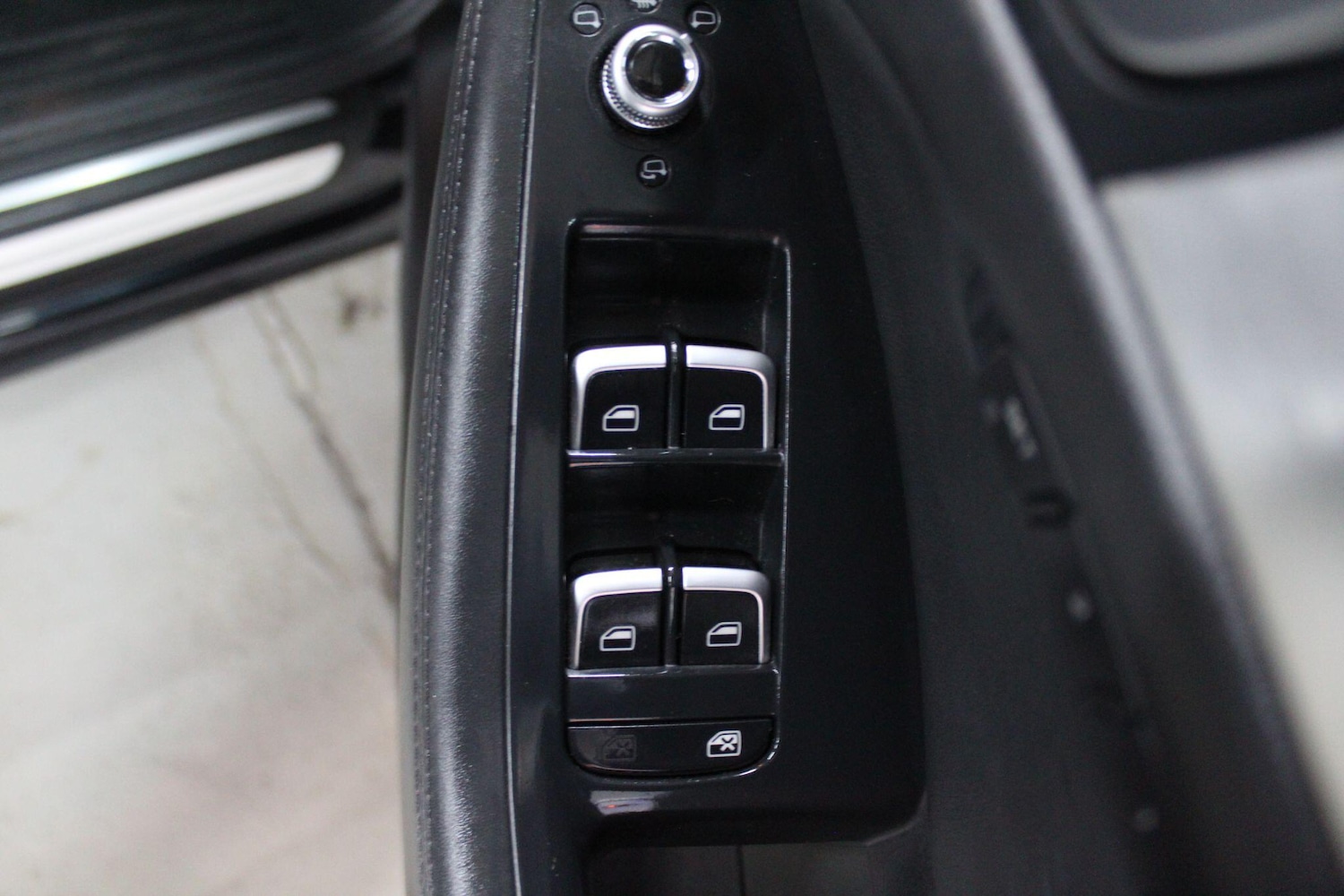 Used Audi Q5 2013 for sale - 76824903: Photo 47