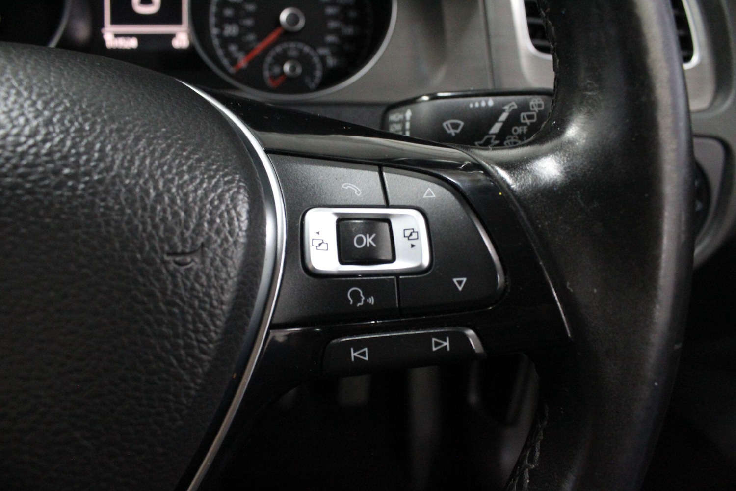 Used Volkswagen Golf 2013 for sale - 75990209: Photo 31