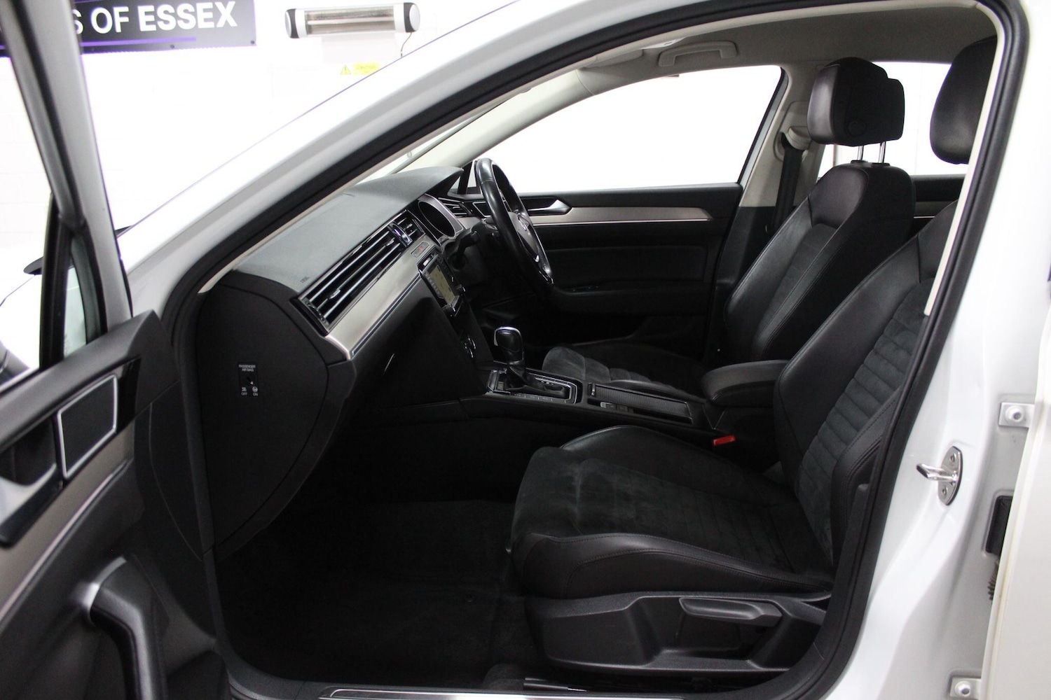 Used Volkswagen Passat for sale - 77625575: Photo 13