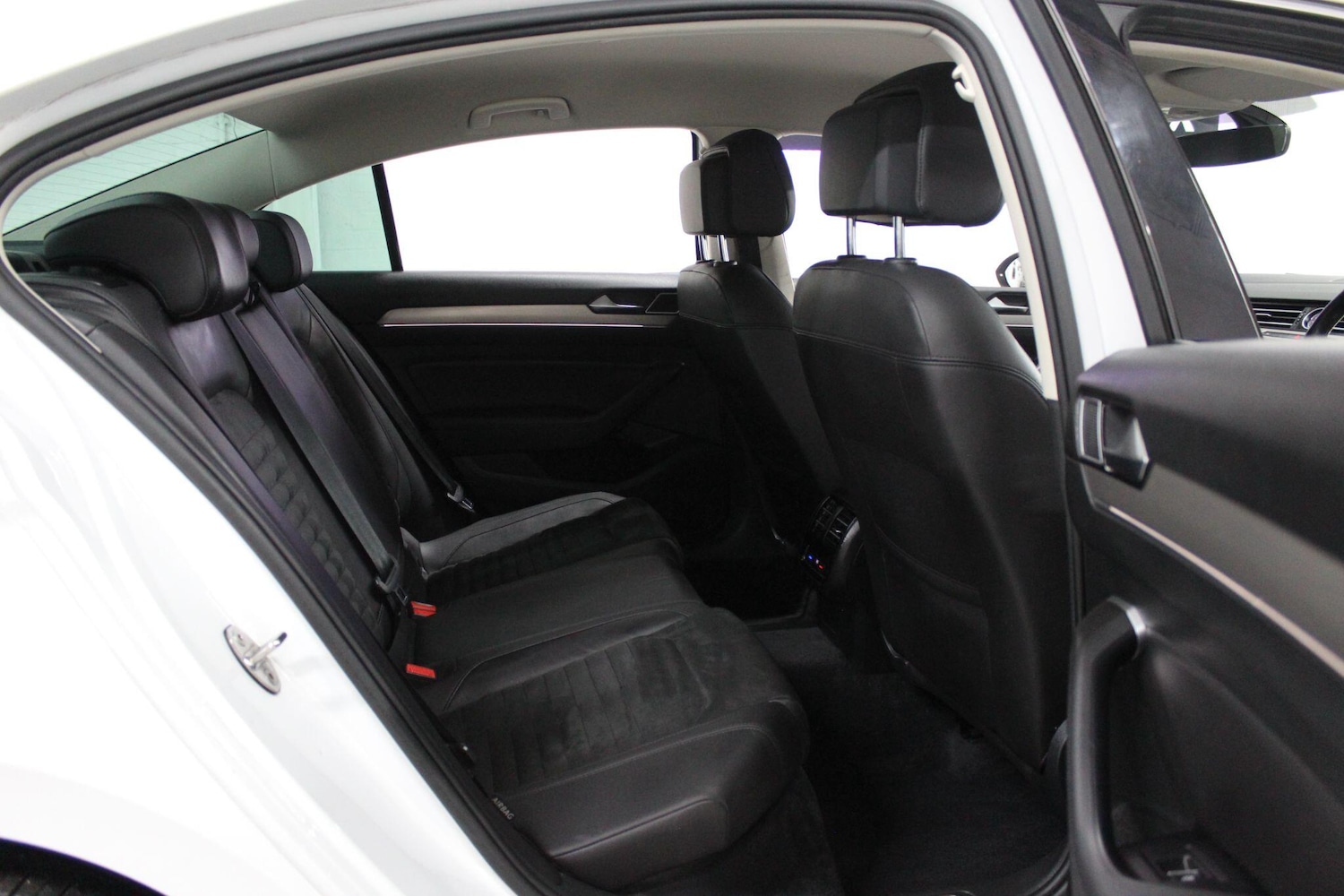 Used Volkswagen Passat for sale - 77625575: Photo 15