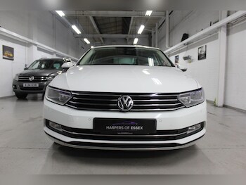 Used Volkswagen Passat 2016 for sale - 77625575: Photo