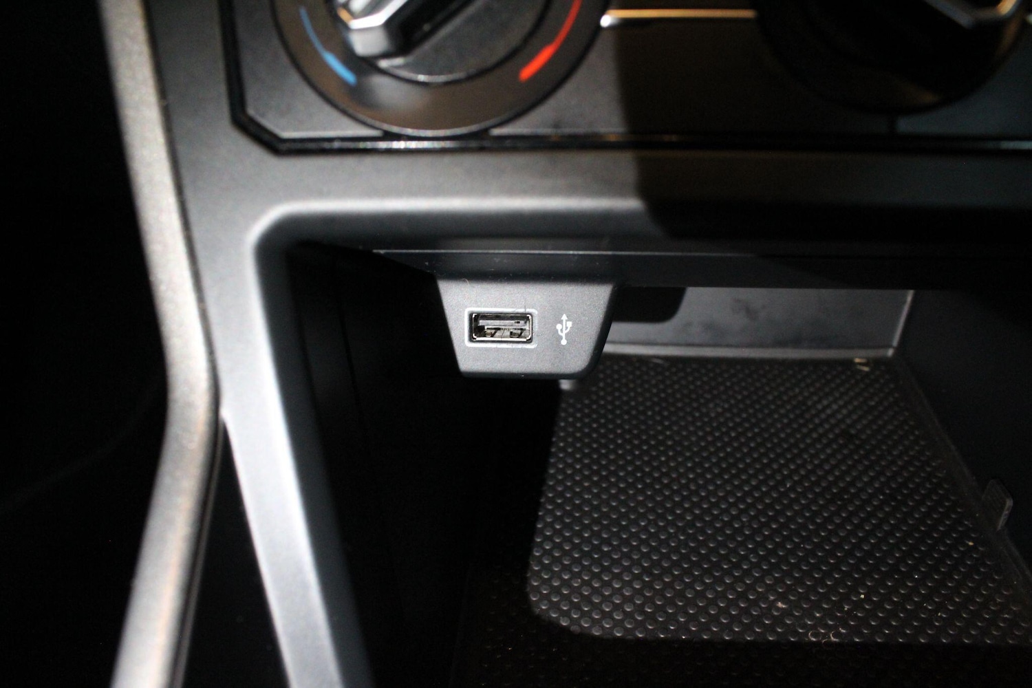 Used Volkswagen Polo 2018 for sale - 76549784: Photo 27