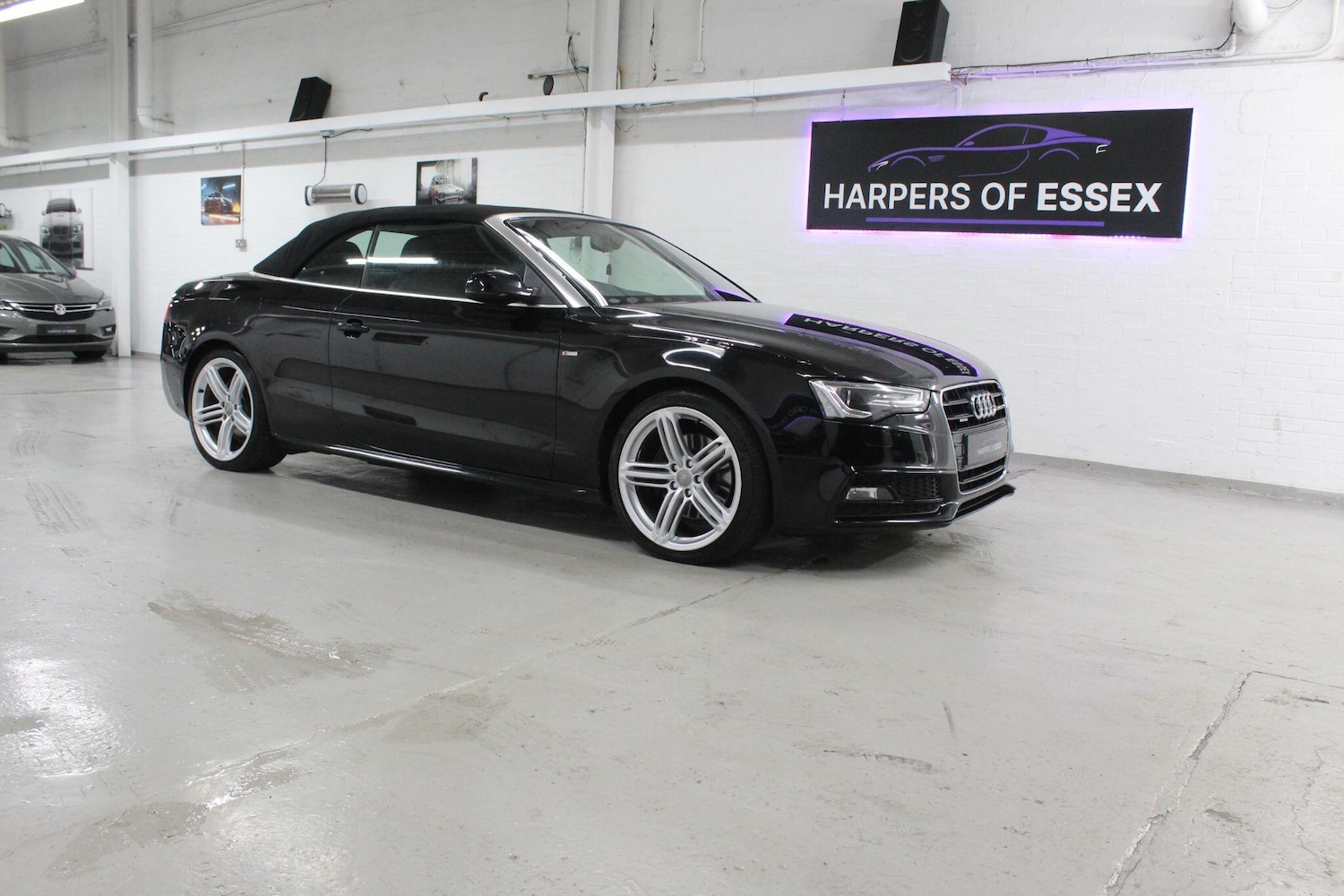 Used Audi A5 Cabriolet 2013 for sale - 76227525: Photo 2