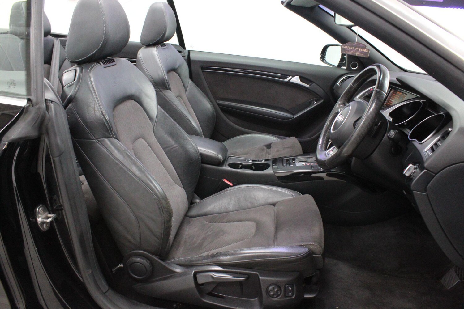 Used Audi A5 Cabriolet 2013 for sale - 76227525: Photo 21