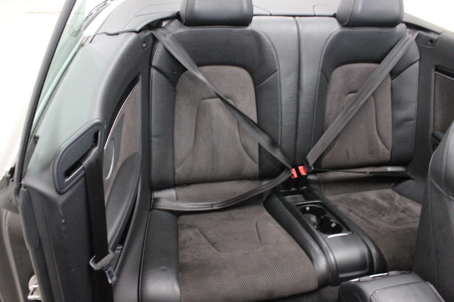 Used Audi A5 Cabriolet 2013 for sale - 76227525: Photo 25