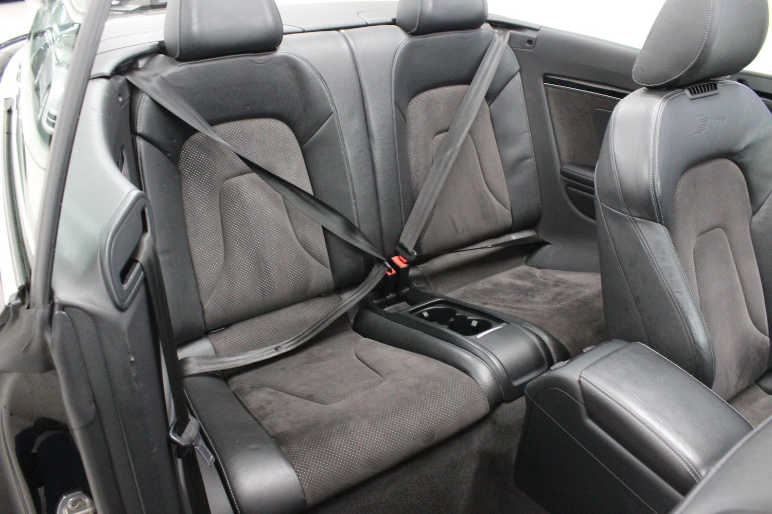 Used Audi A5 Cabriolet 2013 for sale - 76227525: Photo 26