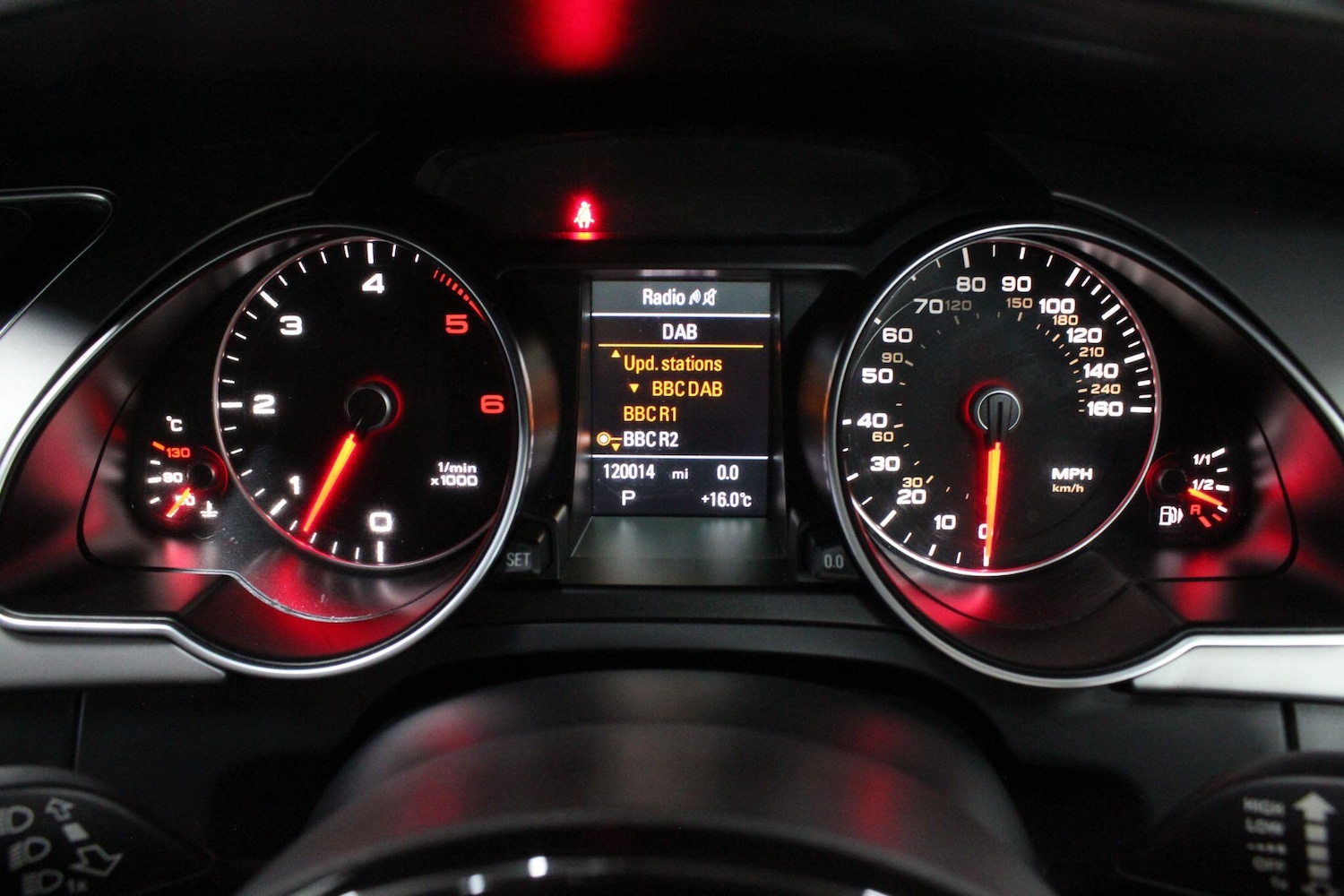 Used Audi A5 Cabriolet 2013 for sale - 76227525: Photo 32