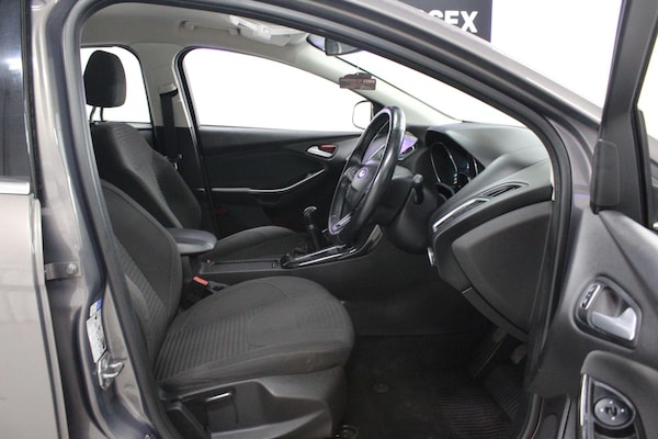 Used Ford Focus 2015 for sale - 75540195: Photo 11