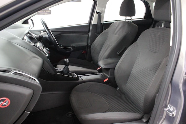 Used Ford Focus 2015 for sale - 75540195: Photo 14