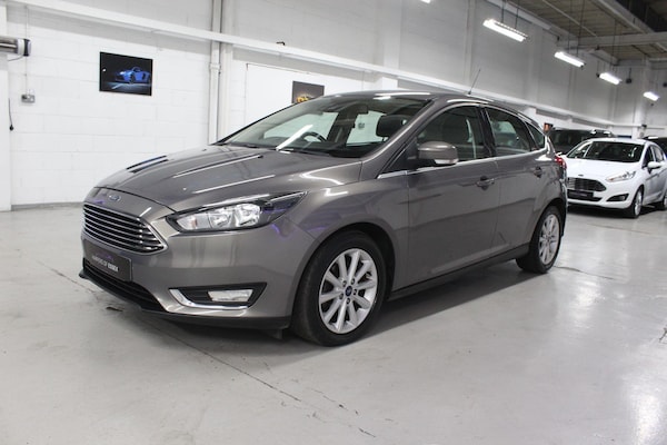Used Ford Focus 2015 for sale - 75540195: Photo 4