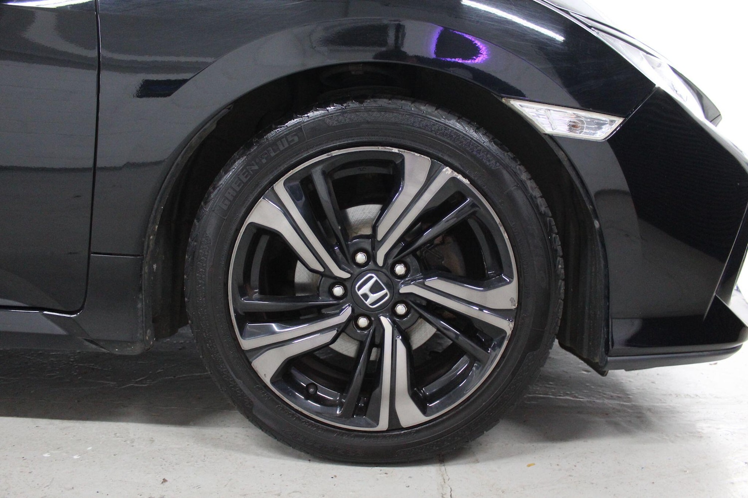 Used Honda Civic 2017 for sale - 76886505: Photo 16