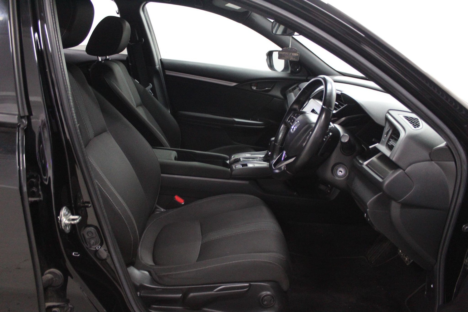 Used Honda Civic 2017 for sale - 76886505: Photo 19