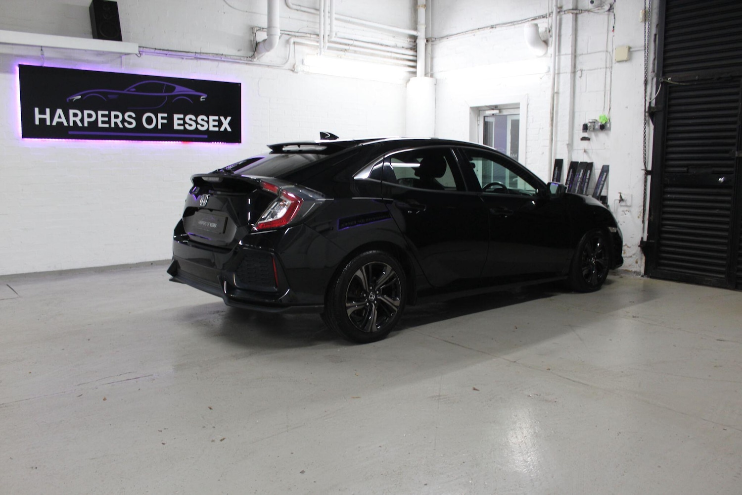 Used Honda Civic 2017 for sale - 76886505: Photo 9