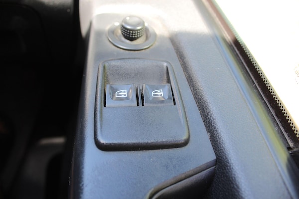 Used Vauxhall Vivaro 2014 for sale - 75350801: Photo 26