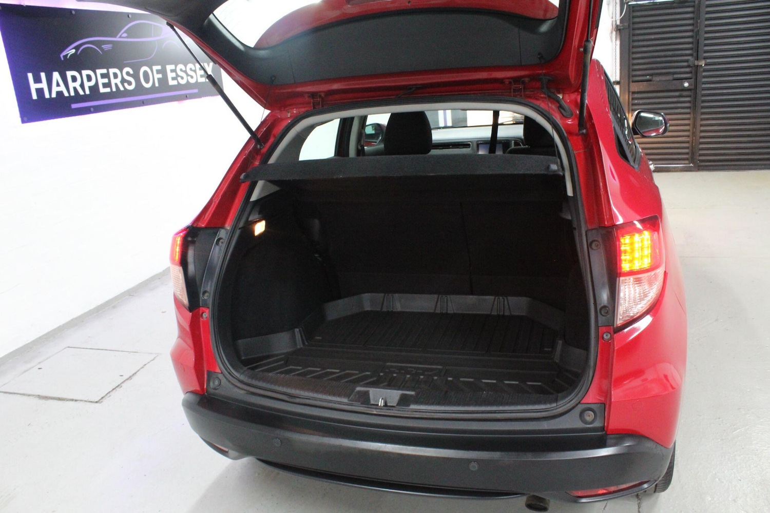 Used Honda HR-V 2017 for sale - 75964710: Photo 15