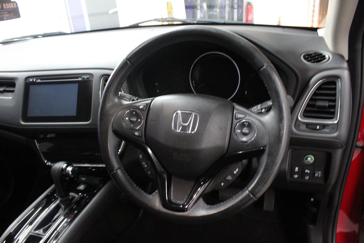 Used Honda HR-V 2017 for sale - 75964710: Photo 33