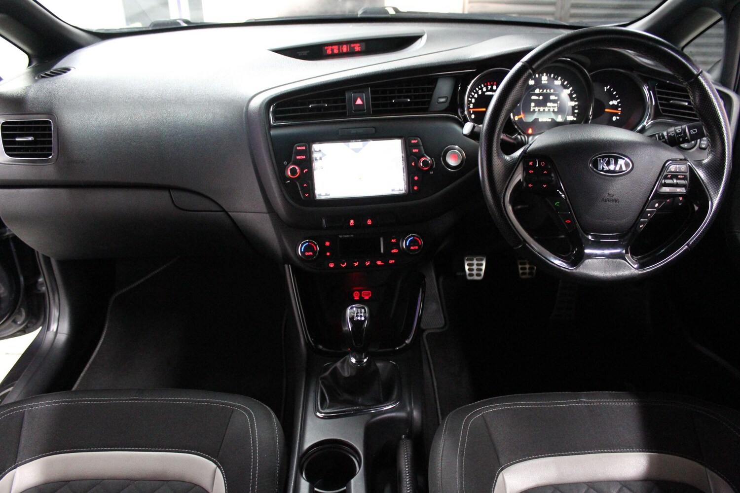 Used Kia Ceed for sale - 77587283: Photo 18