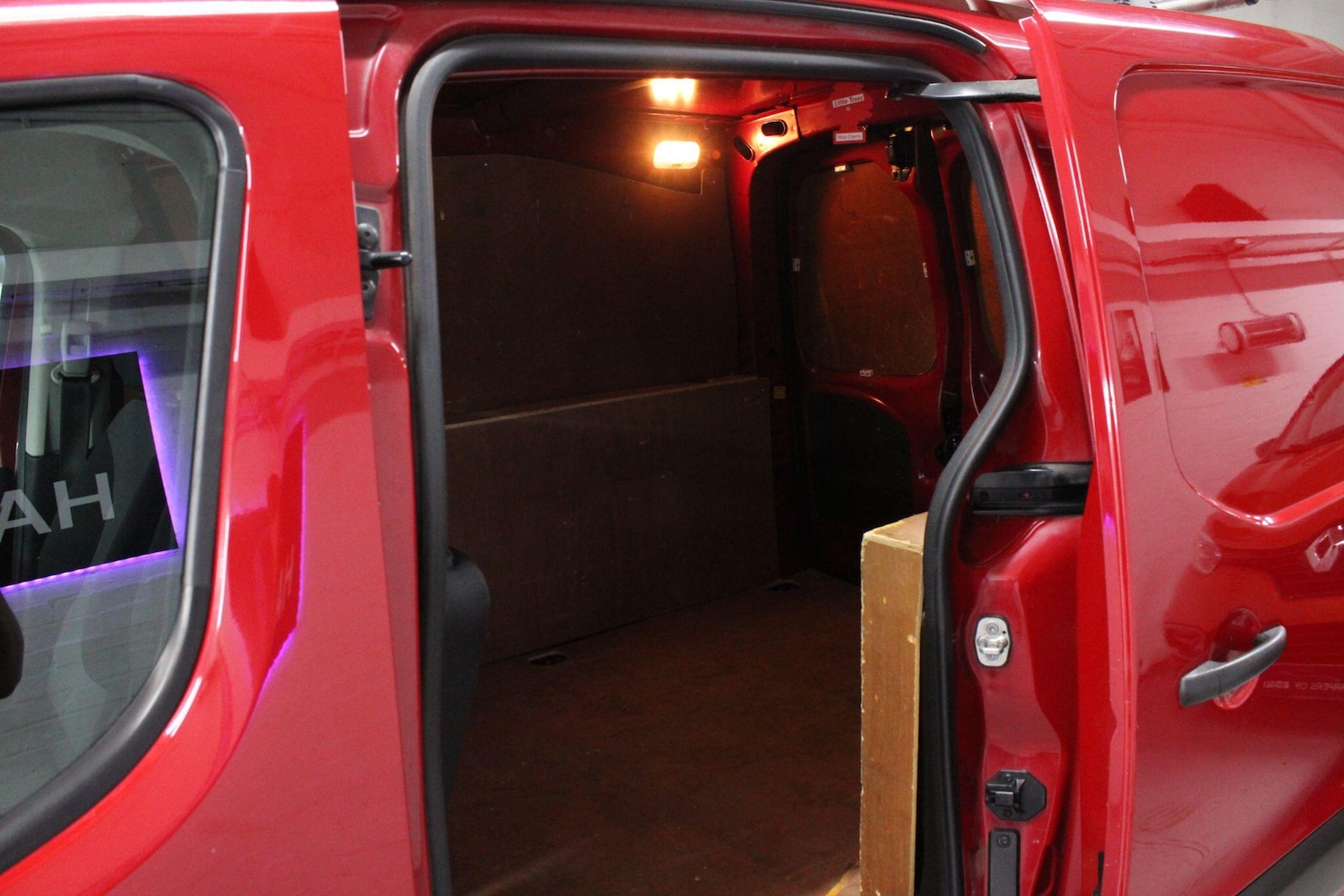 Used Citroen Berlingo 2018 for sale - 75964486: Photo 28