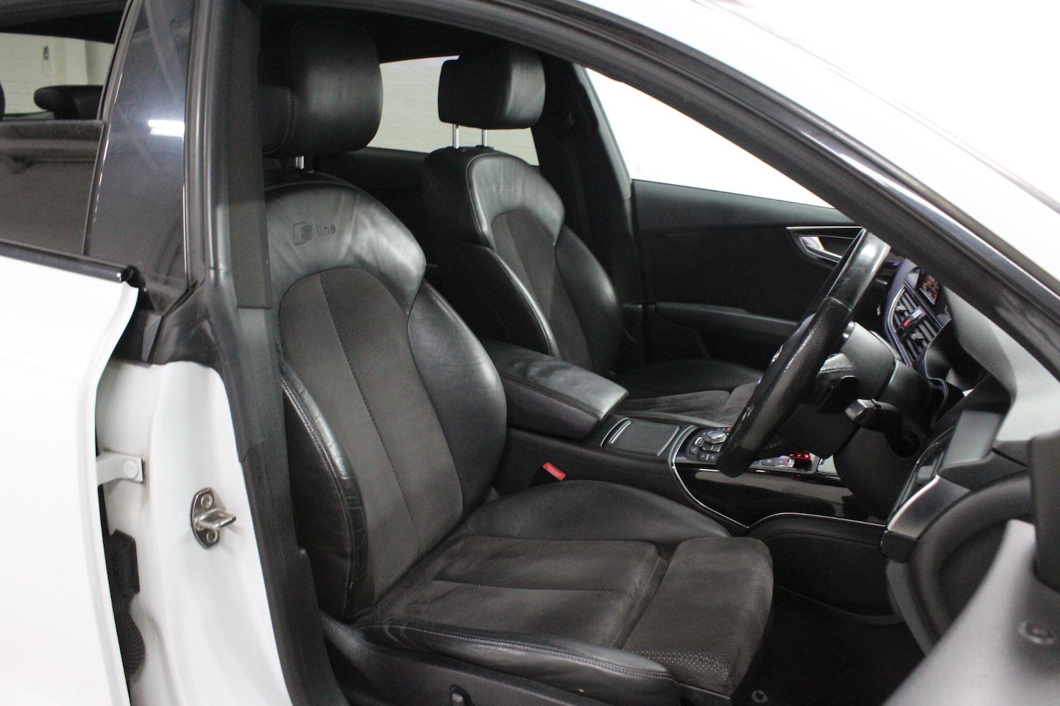 Used Audi A7 2013 for sale - 76307557: Photo 12