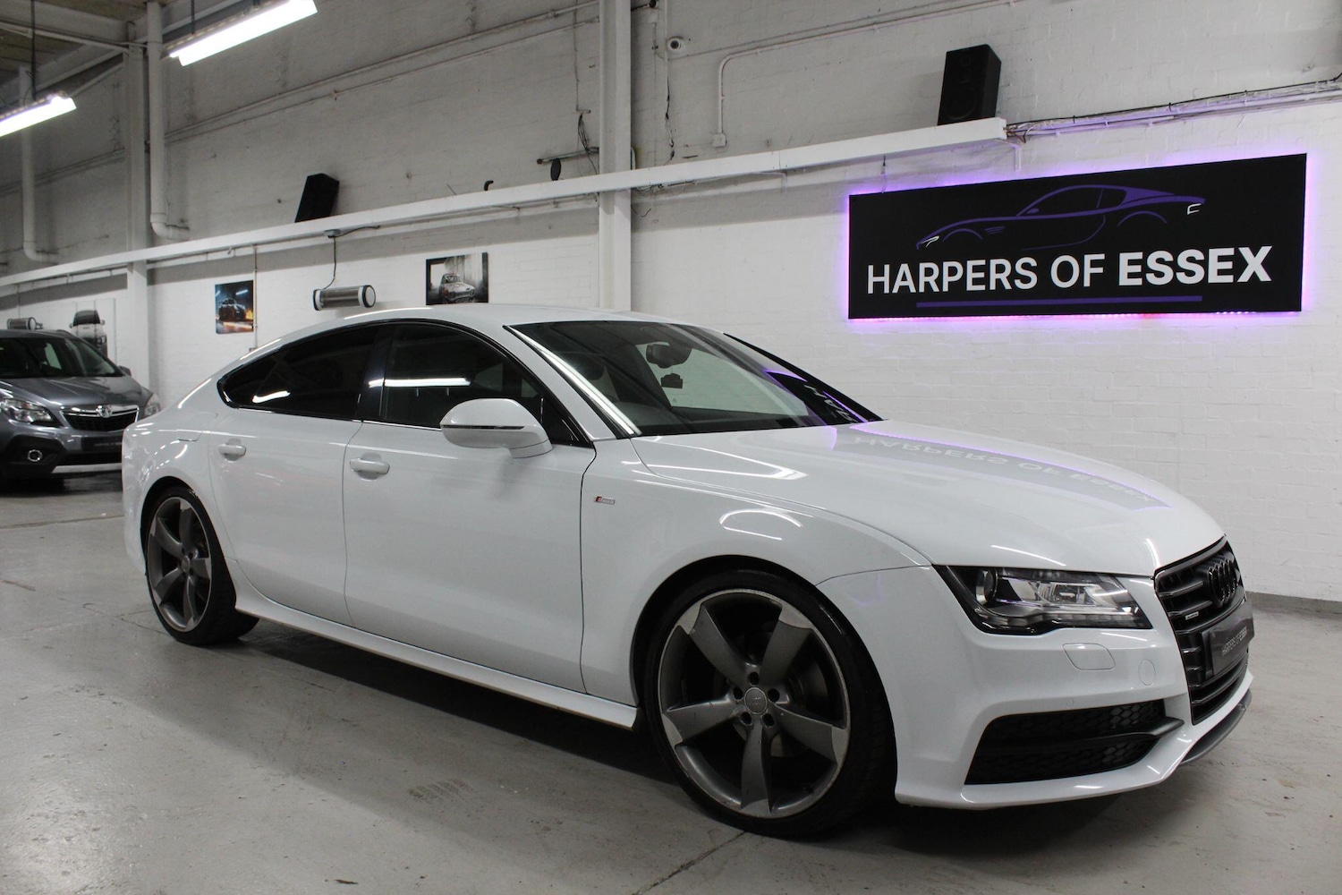 Used Audi A7 2013 for sale - 76307557: Photo 2